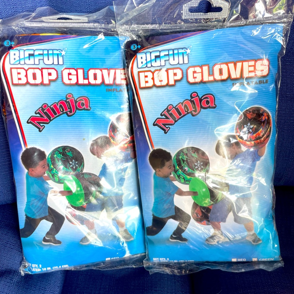 Big Fun Inflatable Ninja Bop Gloves Ages 3+ Lot Of 2 Pkgs 4 Total Green/Red
